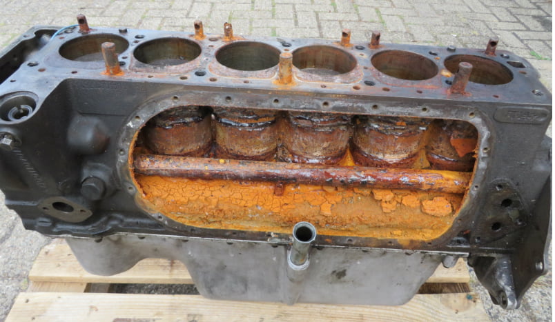 Mercedes waterloze koelvloeeistof