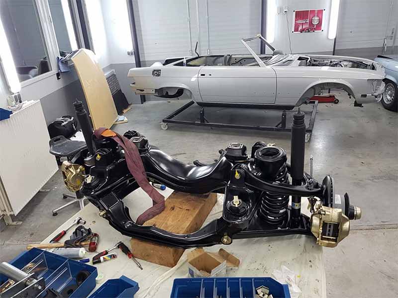 mercedes benz subframe R107 aanpassen
